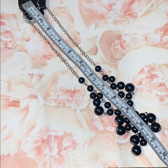 Silvertone long necklace and earring set 5 for $20 - Picture 3 of 5